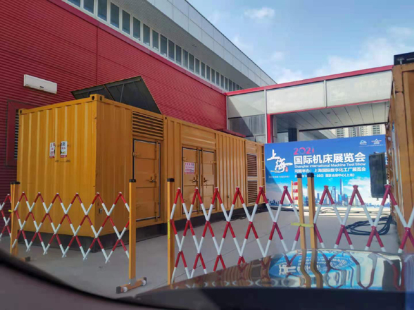 三山发电车出租-发电机无电压或电压太低怎么办？